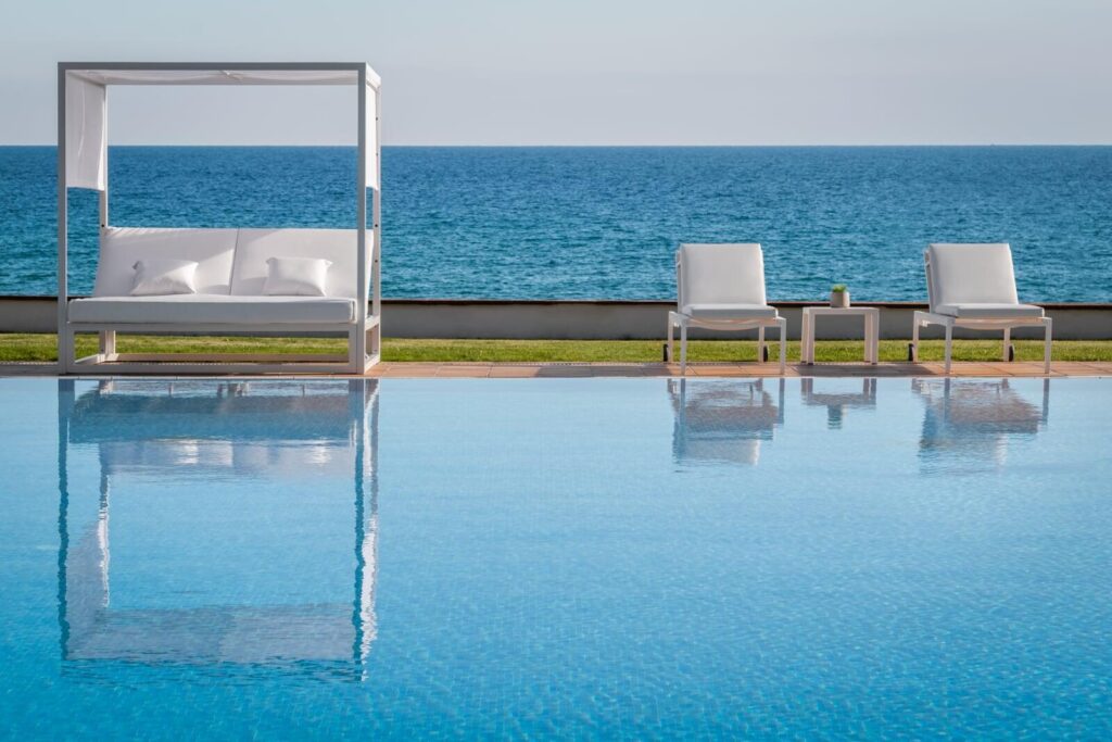 MAK Pools & Gardens Brings Outdoor Luxury to Life at the Index & The Hotel Show Dubai